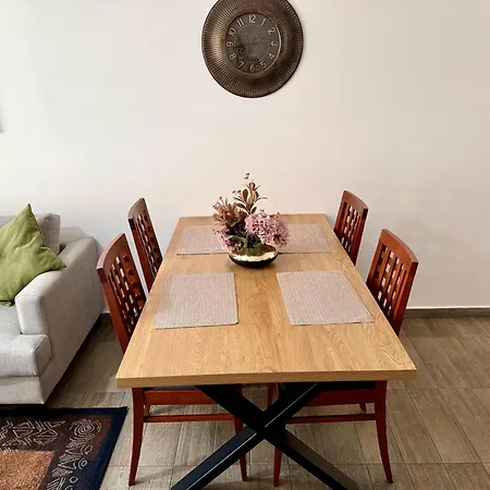 Kika Complex 2 Comfort Oasis * Тирана